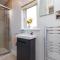 Stoneyford Luxurious Cabins