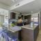 4 Bedrooms modern Condo at walking distance from Eagle beach