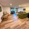 W4 Comfortable and spacious Bretton Woods condo with ski slope views, fireplace and fast wifi! - Carroll