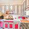 Unique Historic Home with Rooftop Deck in Long Beach - لونغ بيتش