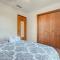 Modern Lakefront Oasis Relaxing Hot Tub Sauna Game Rooms Stunning Views! - 东斯特劳兹堡