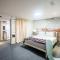 Multi-level Townhome Close to Christie Pits Park