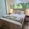Noosa River Retreat Holiday Apartments