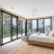 Clifftop Luxury with Pool