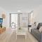 Cosy Beachfront Apt & Free Park