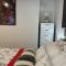Stunning 3 bd - 2 bth city apt - Pool & Carpark - 奥克兰