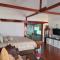 Mama Nings Beach Hotel