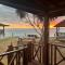 Mama Nings Beach Hotel