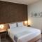 Grand Plaza Suites