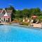 Clyde Hall Bed and Breakfast