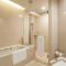 Holiday Inn Shanghai Vista by IHG - Easy access to travel spot city walk
