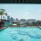 Elegant and Comfy Studio at Menteng Park Apartment By Travelio - 雅加达