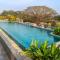 El Arbol by The Blue Kite with Rooftop Pool, Kitchen, Wifi, Security,10 Mins to Candolim Beach & 5 mins to Casino