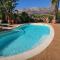 Villa Dora con piscina
