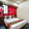 FabHotel Skylight Studio Rooms - Nr MCF CAMP - Puné