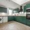 The Cross Keys Apartment - 85D Market Street