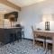 Quality Inn & Suites Mayo Clinic Area