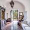 Villa Aragona Historic Villa with Views and Guest services
