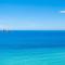 Las Damas 23-E Levante Beach
