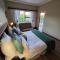SHALE BEACH HOUSE: 3-Bedroom House with Private Beach Access.