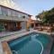 SHALE BEACH HOUSE: 3-Bedroom House with Private Beach Access.