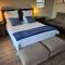 SHALE BEACH HOUSE: 3-Bedroom House with Private Beach Access.