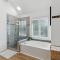 The staycation, 4 beds-3 baths, with pool and hot tub near AT&T stadium, 20 mins to Dallas and Fort Worth - 大草原城