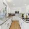 The staycation, 4 beds-3 baths, with pool and hot tub near AT&T stadium, 20 mins to Dallas and Fort Worth - 大草原城