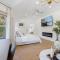 The staycation, 4 beds-3 baths, with pool and hot tub near AT&T stadium, 20 mins to Dallas and Fort Worth - 大草原城