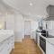 Renovated Lux Property in Quiet Estate