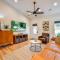 Waterfront Lake Hickory Retreat with Private Dock! - 希科里