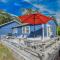 Fully fenced yard and minutes to bayside beaches - 伊斯特姆