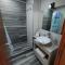 Canning Park premium apartment for 4