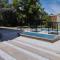 Canning Park premium apartment for 4