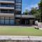 Canning Park premium apartment for 4