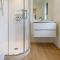 Gateway to the South Single Level Home with Garage - 罗尔斯顿