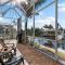 Unique 5 Bed Waterfront Woodbine Ct with Private Pool - 马可岛