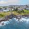 Clifftop Luxury with Pool - 凯阿玛