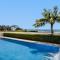 The Beach House at Alex