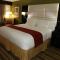 Holiday Inn Express & Suites - Huntsville Airport by IHG