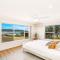Sea Breeze Retreat - Beach Front