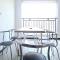 RedDoorz near Stasiun Kediri - 谏义里