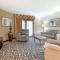 Quality Inn & Suites Mayo Clinic Area