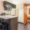 Quality Inn & Suites Mayo Clinic Area