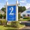 Le 2 By Hotel Akena - La Ferté Bernard - 贝尔纳堡