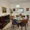 Dreamland Stylish 2BD with a garden and pool access - السادس من أكتوبر