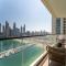 Upscale family friendly 4 bedroom on Private Beach with Amazing Views - Dubai