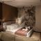 Dial Hotel