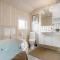 Four-Bedroom Holiday Home In Glesborg - Glesborg