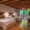 La Aldea De La Selva Lodge